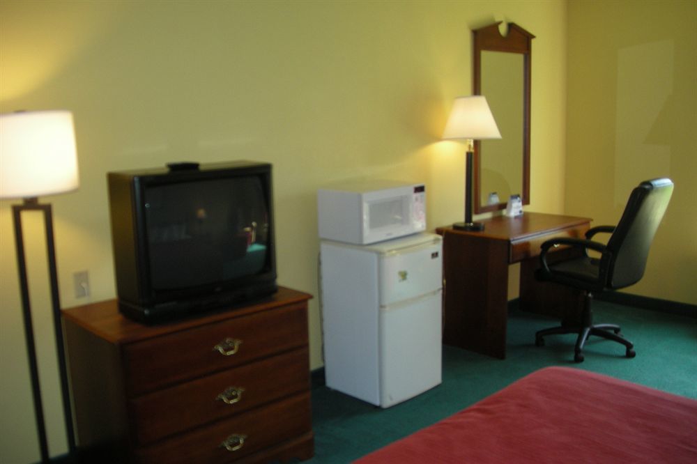 Red Roof Inn Morehead Buitenkant foto