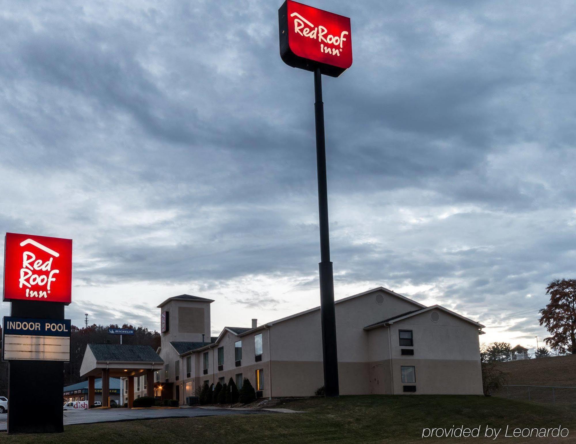 Red Roof Inn Morehead Buitenkant foto